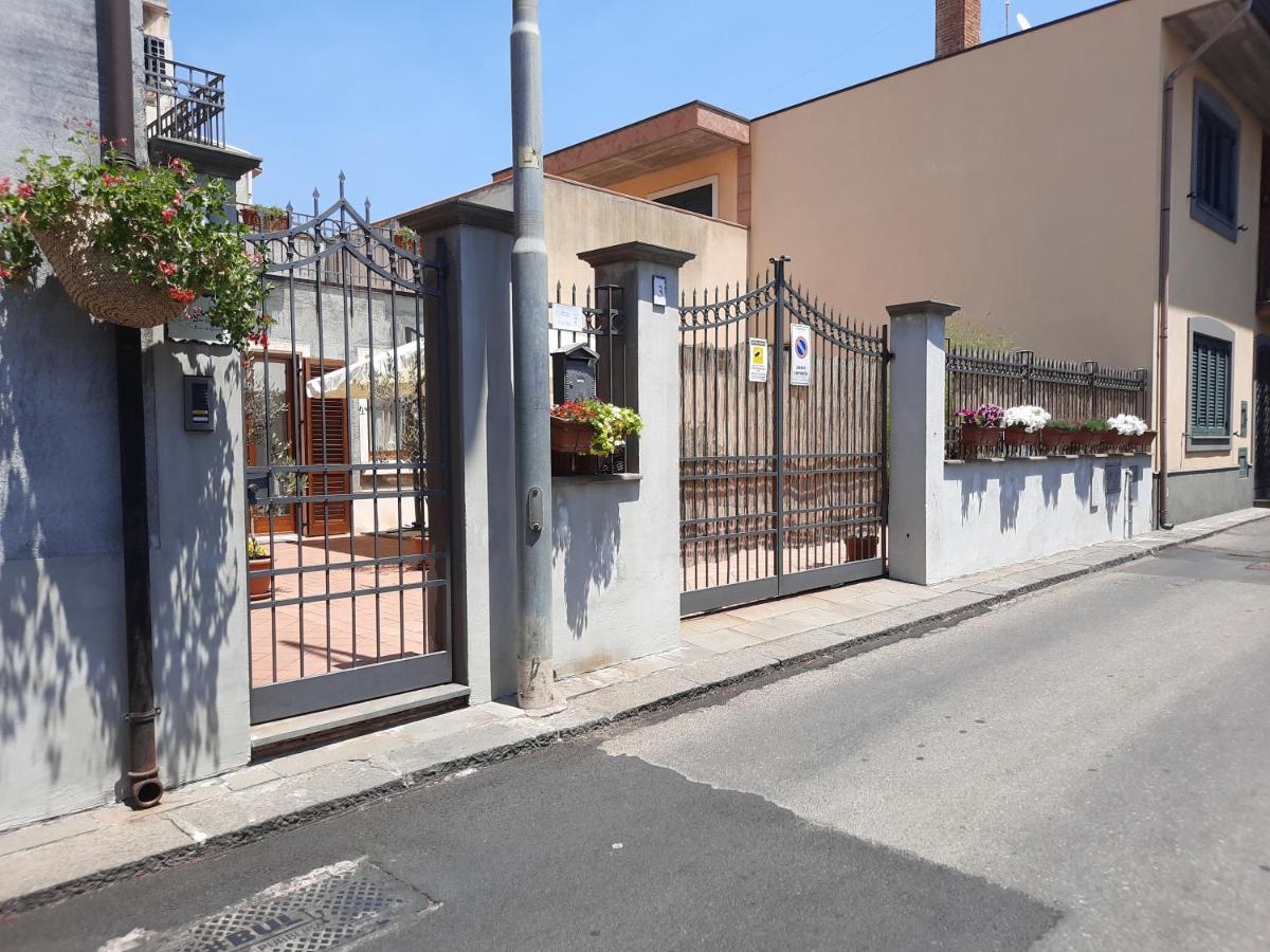 Il Borghetto Di San Giuseppe Etnarooms&Apartments Nicolosi Exterior photo